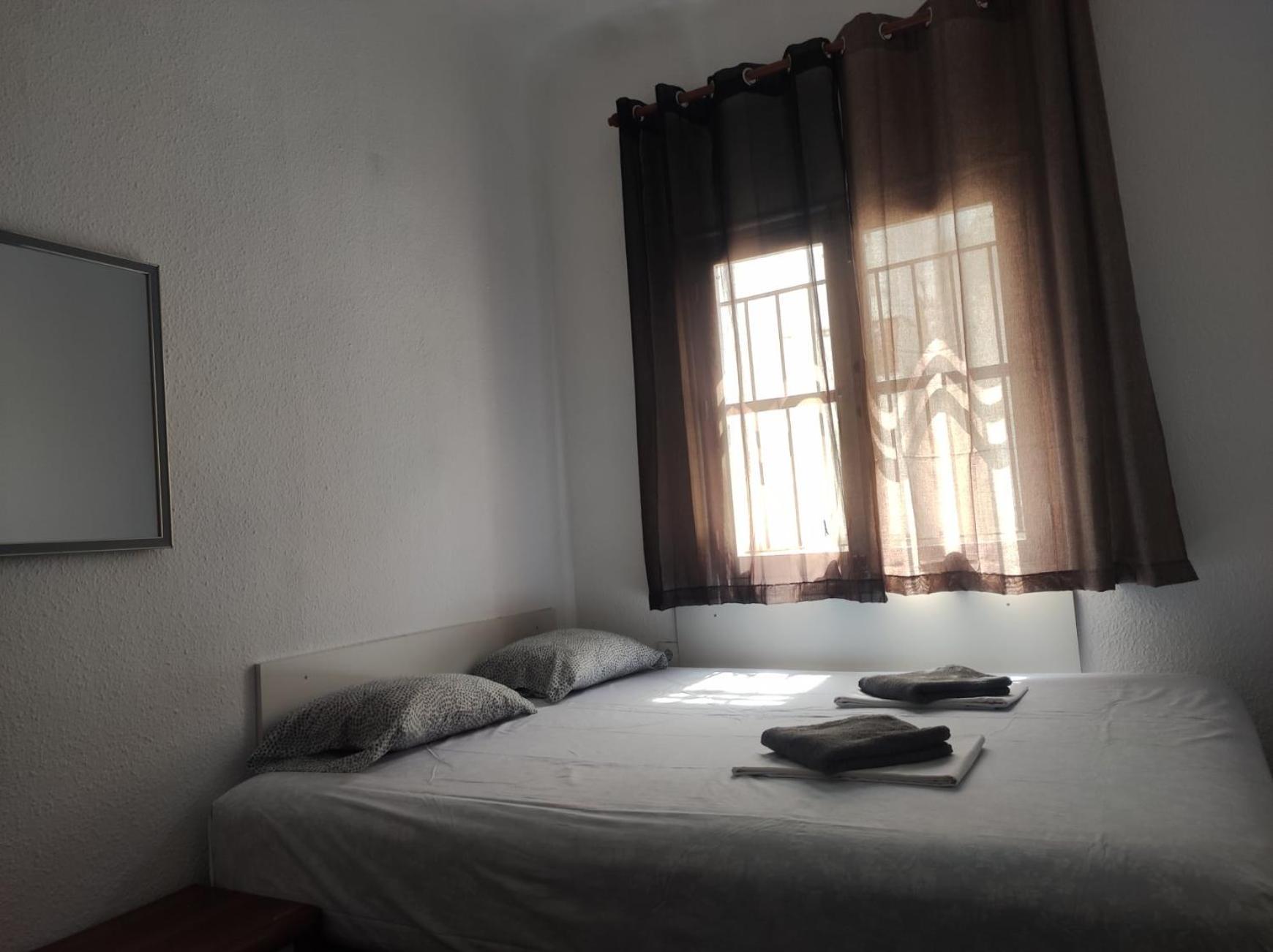 11-Habitacion Del Piso Apartment Аликанте Екстериор снимка
