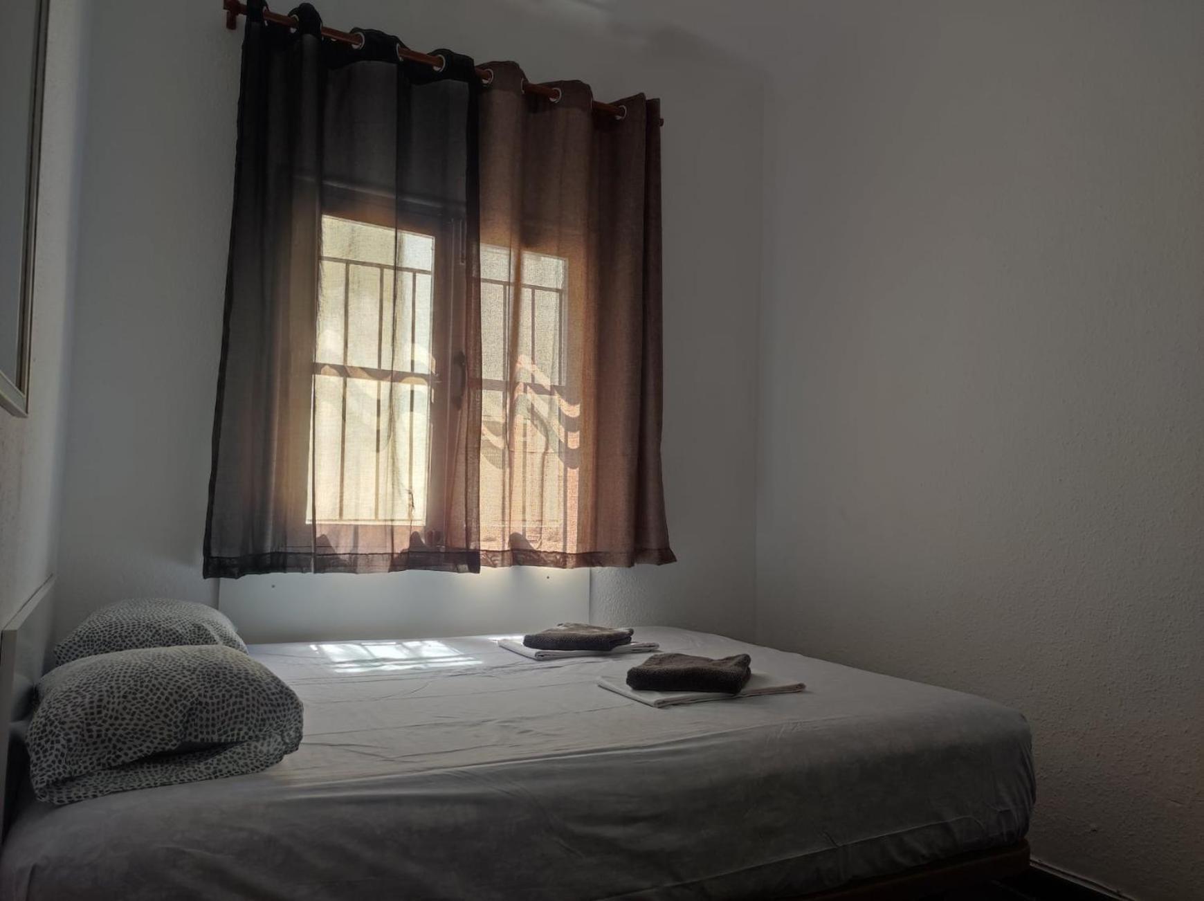 11-Habitacion Del Piso Apartment Аликанте Екстериор снимка
