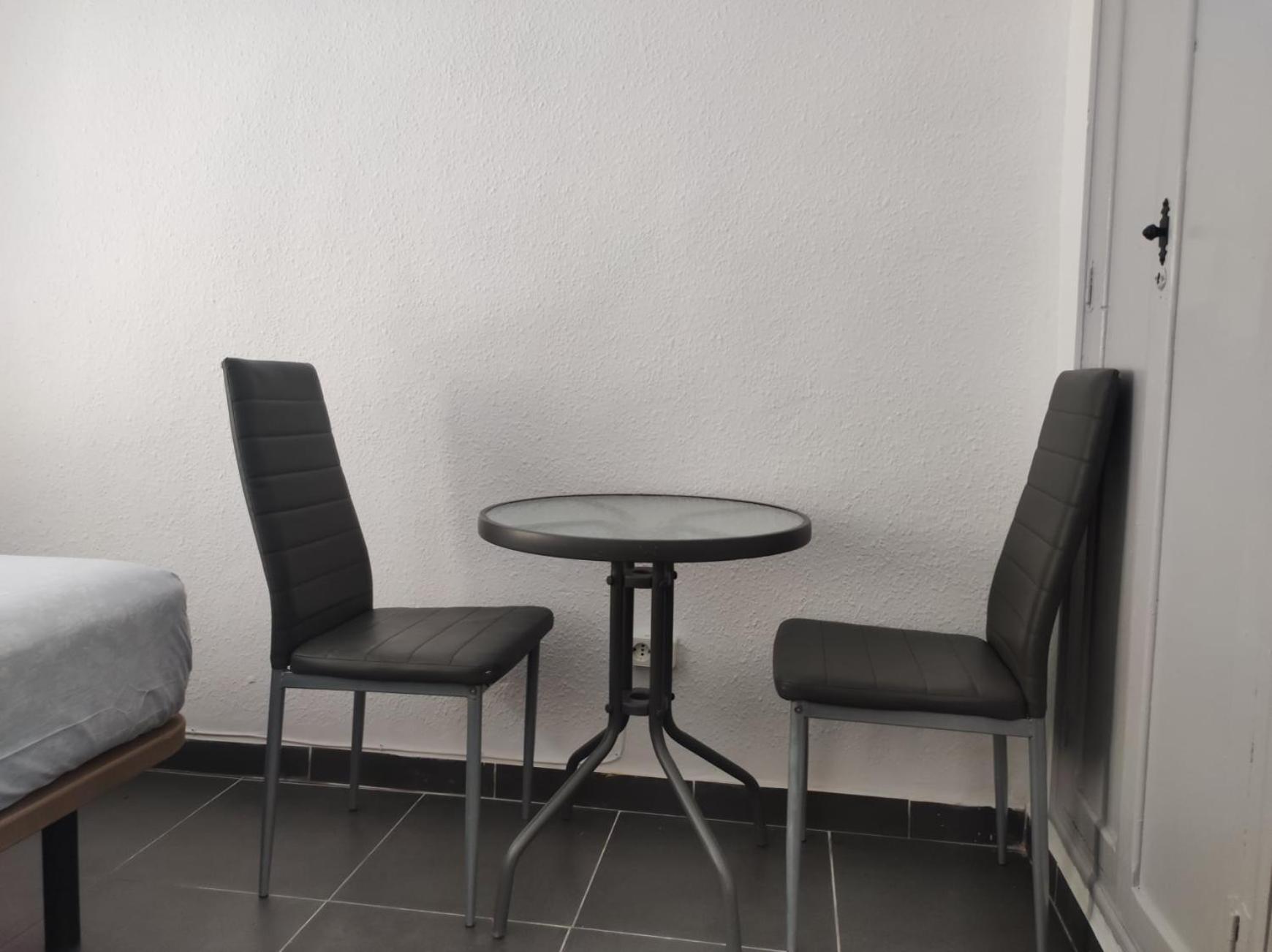11-Habitacion Del Piso Apartment Аликанте Екстериор снимка
