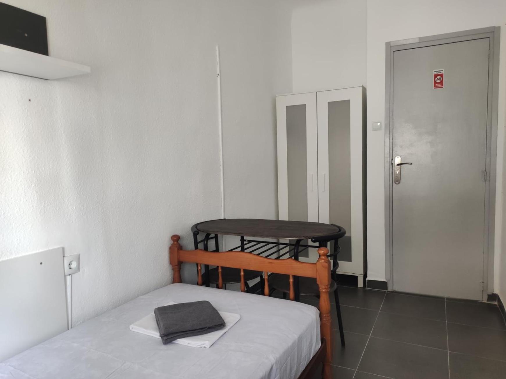 11-Habitacion Del Piso Apartment Аликанте Екстериор снимка