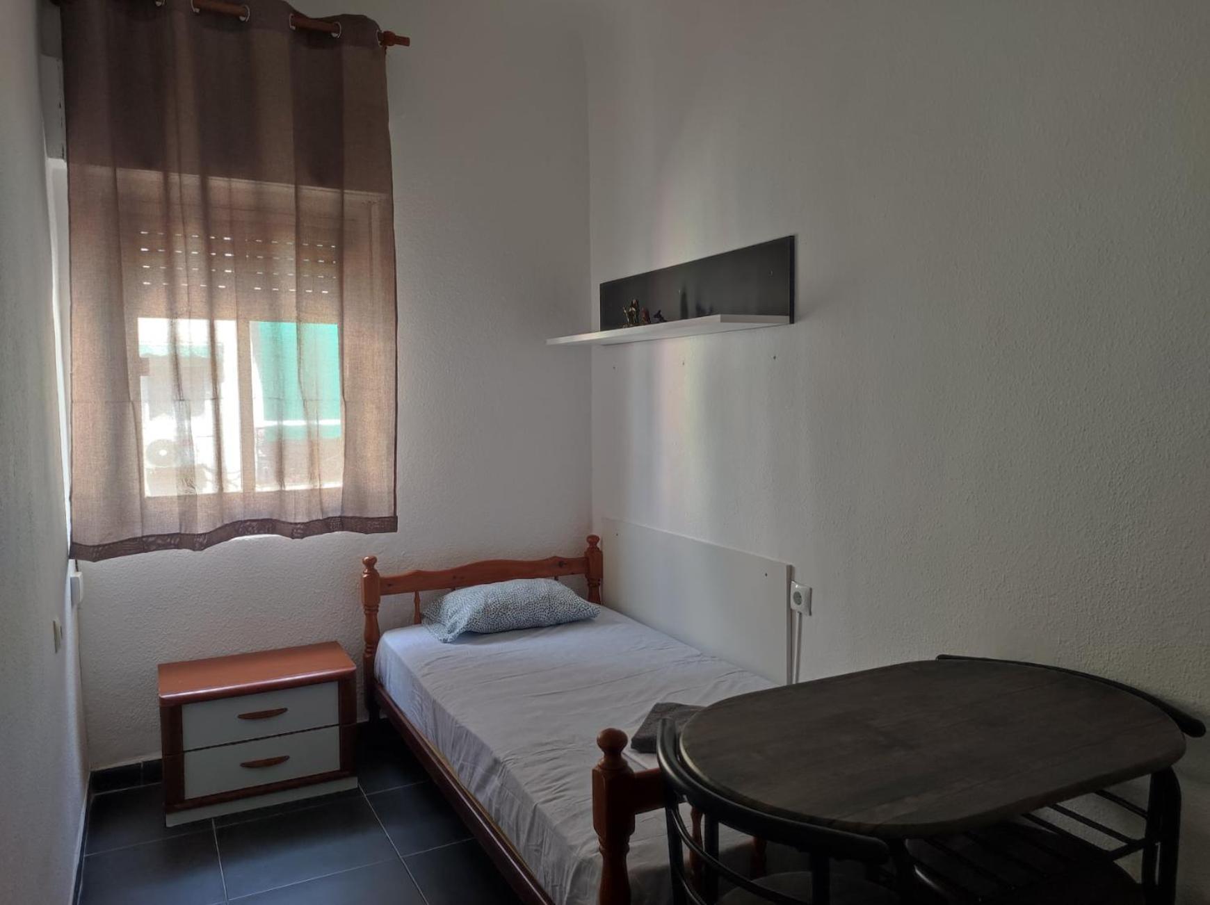 11-Habitacion Del Piso Apartment Аликанте Екстериор снимка